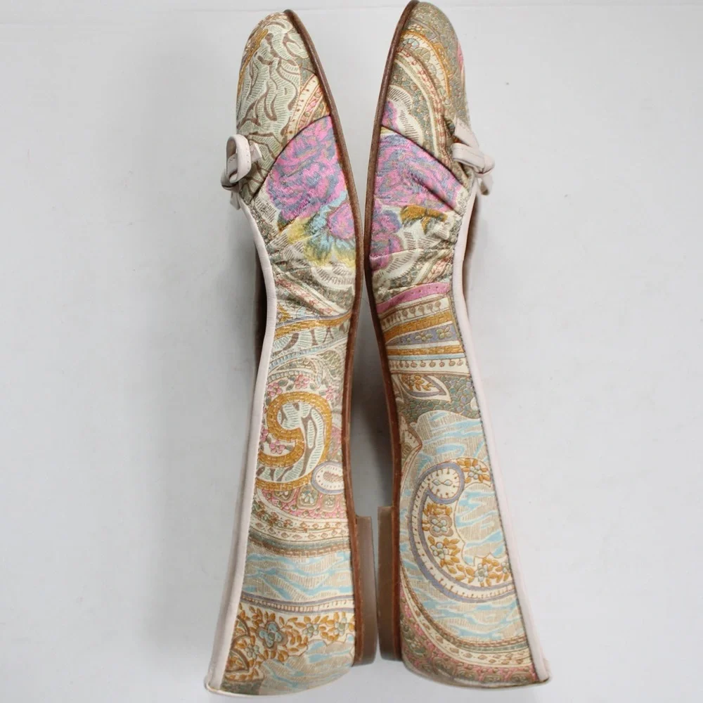 Stuart Weitzman Cream Multicolor Floral Paisley Ballet Almond Toe Flats Size 10